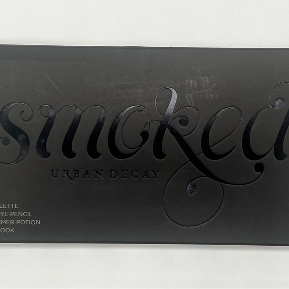 Urban Decay Smoked Palette Brand New in Box Discontinued and hard to find new! - Picture 3 of 8